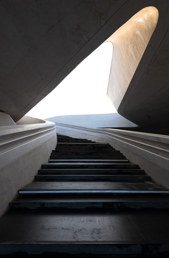 modern-architecture-and-empty-staircase-leading-to-a-bright-open-space.jpg
